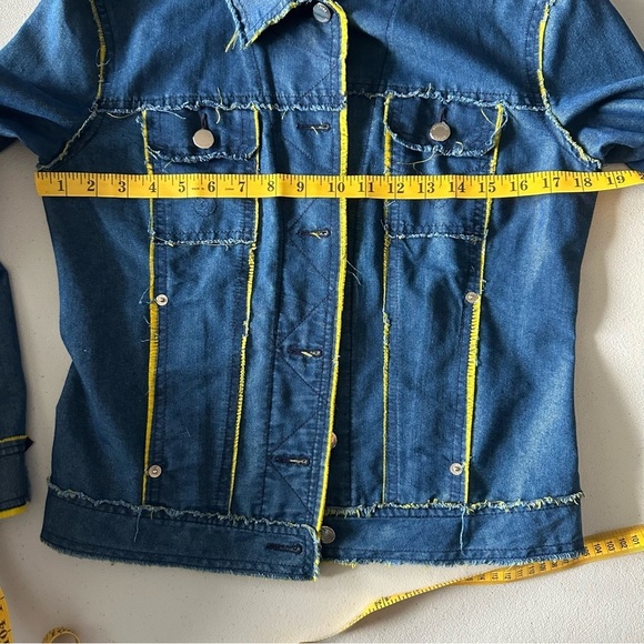 Moschino Jean Italy woman’s light weight jacket - Picture 12 of 16